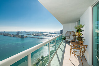 Romantic stay in Miami