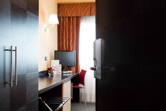 Online Booking EPS - photo 2