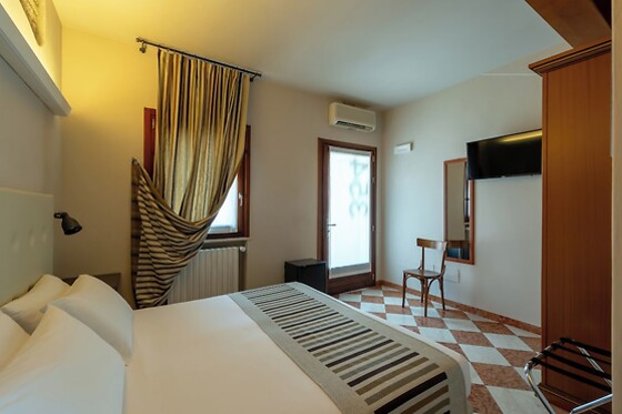 Online Booking EPS - photo 1