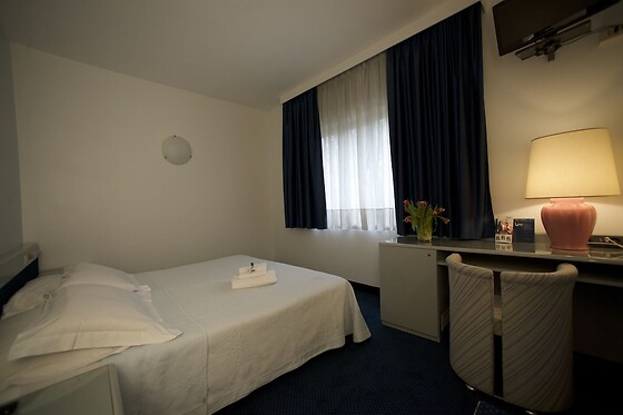 Online Booking EPS - photo 1