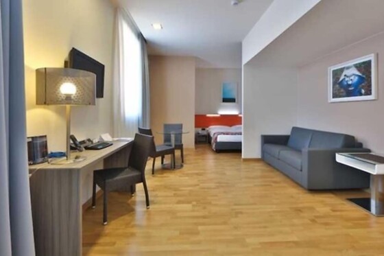 Online Booking EPS - photo 2