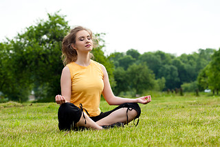 Chicago River Yoga Walk for 4 people