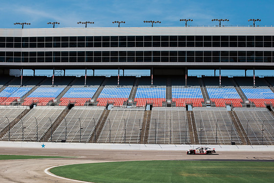 NASCAR Ride Along 3 laps at StockCar Racing Experience