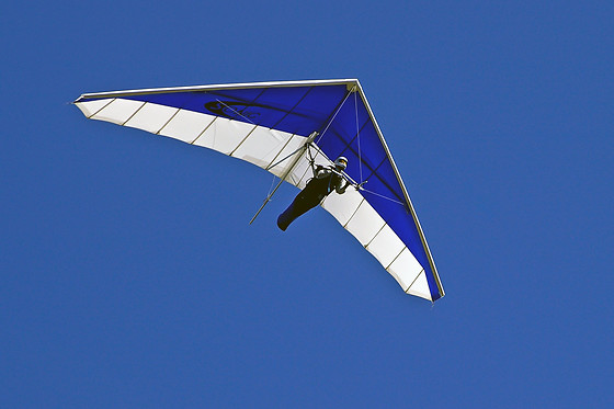 Tandem Hang Gliding 2000ft at Hangar 3
