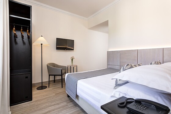 Online Booking EPS - photo 1