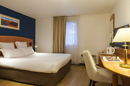 Comfort Hotel Evreux