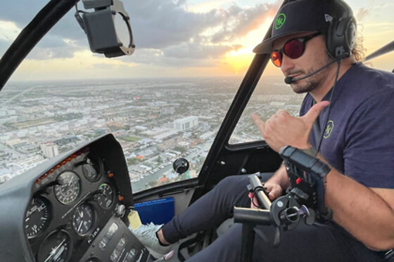 Hard Rock Guitar: Helicopter Tour
