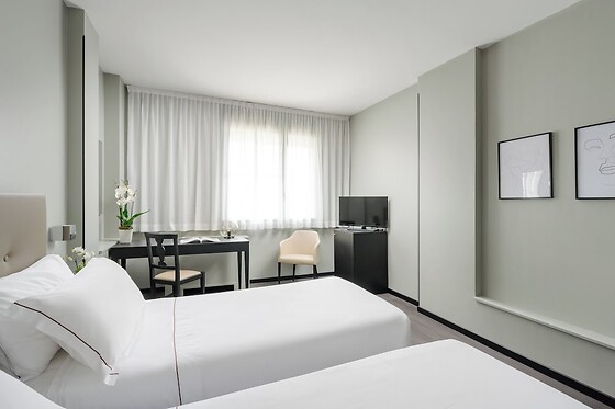 Online Booking EPS - photo 1