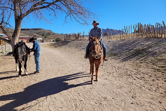 Joshua Tree Horseback Riding Tour & Lunch with the Singing Cowboy