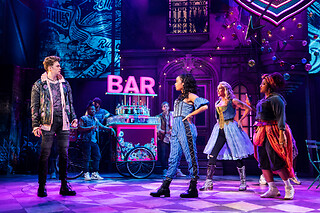 & Juliet - 2 Tickets