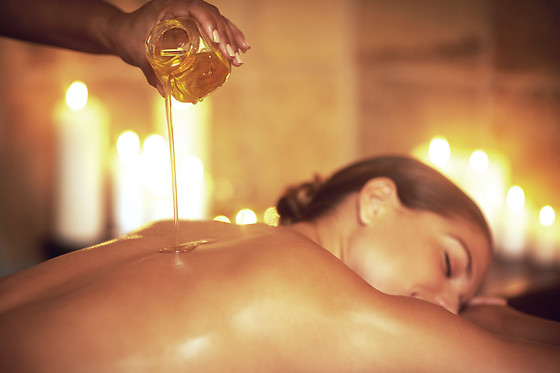 45-minute Ayurvedic full body oil massage "Abhyanga"