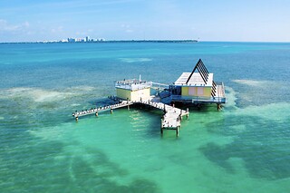 40-minute Miami Skyline at Airacer Miami