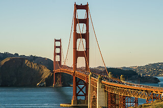 Bus & Boat Adventure (1-Day Hop-On Hop-Off + Bay Cruise)