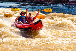 Colorado River Full-Day Rafting Adventure with Exclusive BBQ Lunch for 2 people