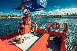 Couple Glass bottom boat tour