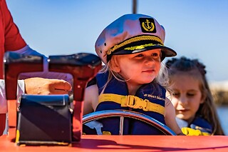 Family Glass bottom boat cruise