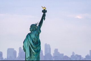 Big Apple Helicopter Tour - Perfect for Three