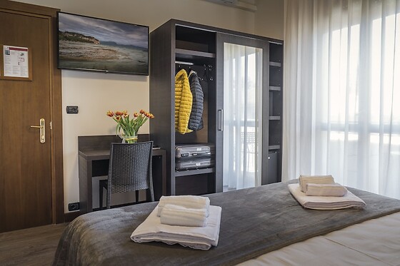 Online Booking EPS - photo 1