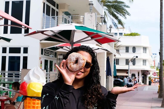 Miami South Beach Donuts, Pastelitos & Patisserie Tour for 2