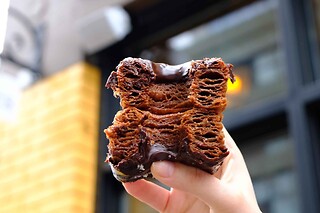 Downtown Portland Donut Tour for 1