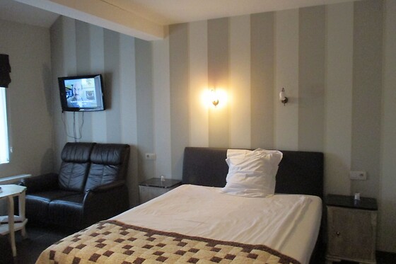 Online Booking EPS - photo 1