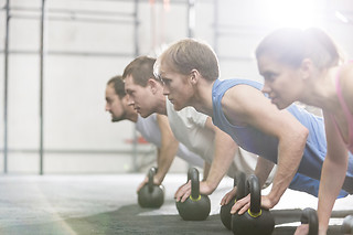 Buddy session weight training for 2 at Very Good Gym LIC