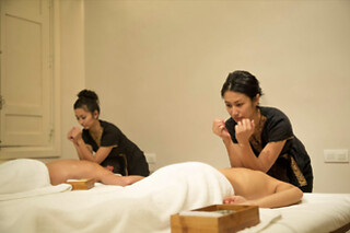 Relaxing Couples Massage NYC - 60 minutes