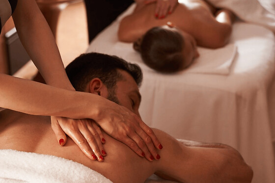 Relaxing Couples Massage NYC - 60 minutes