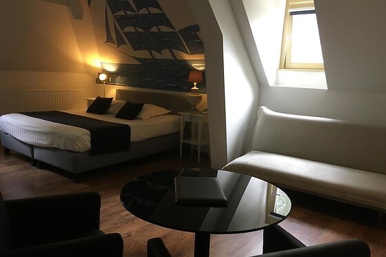 Online Booking EPS - photo 1