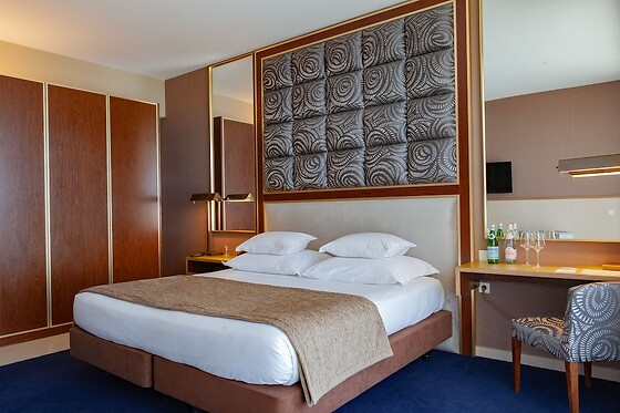 Online Booking EPS - photo 1