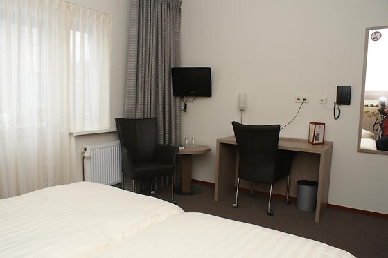 Online Booking EPS - photo 2