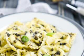 Handmade Ravioli with Bolognese Sauce for 1 in San Diego