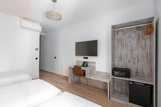 Online Booking EPS - photo 1